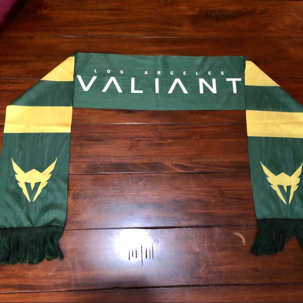 Overwatch Los Angeles Valiant Scarf